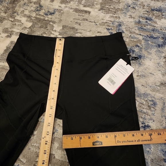 NWT Yogalicious black cropped mesh leggings. Size XL - Picture 15 of 16